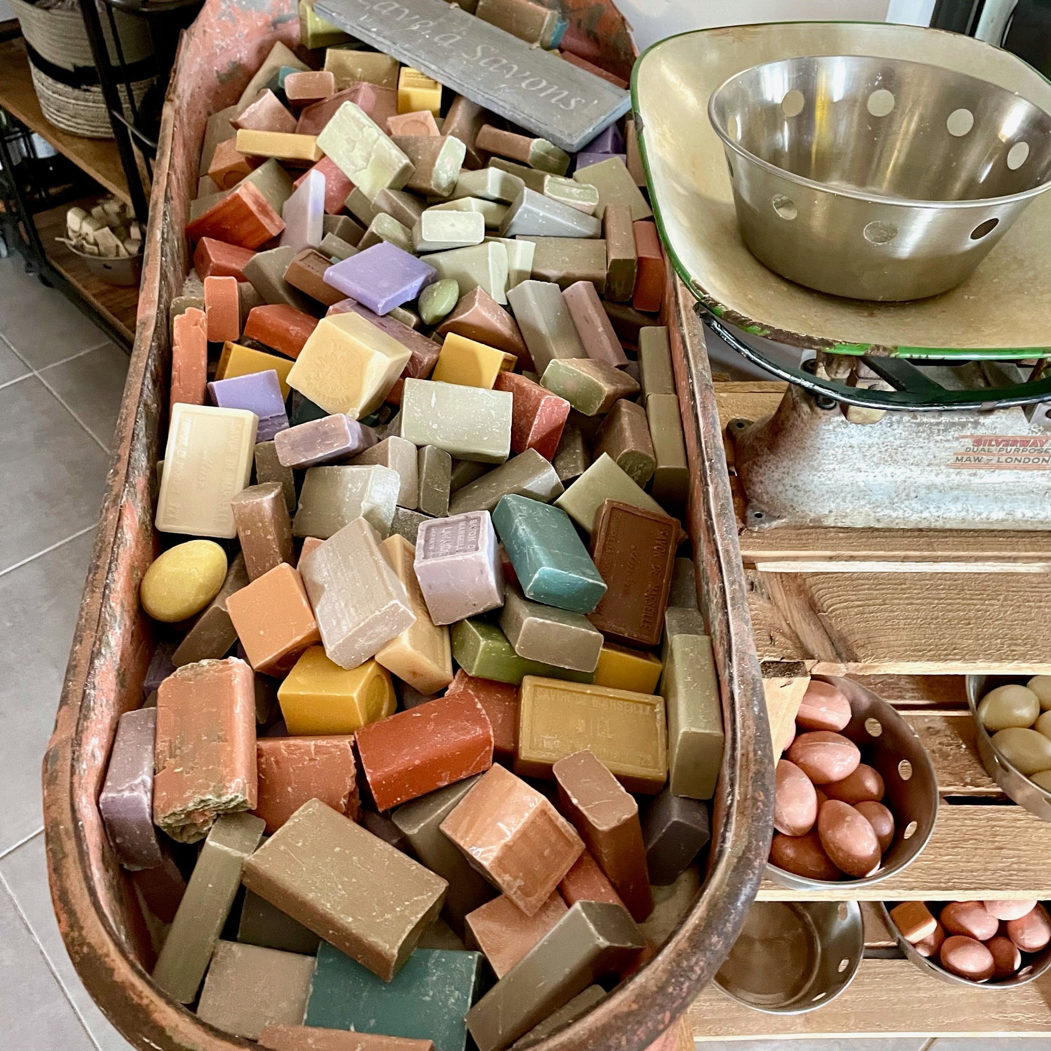 A Day Trip to the Savonnerie