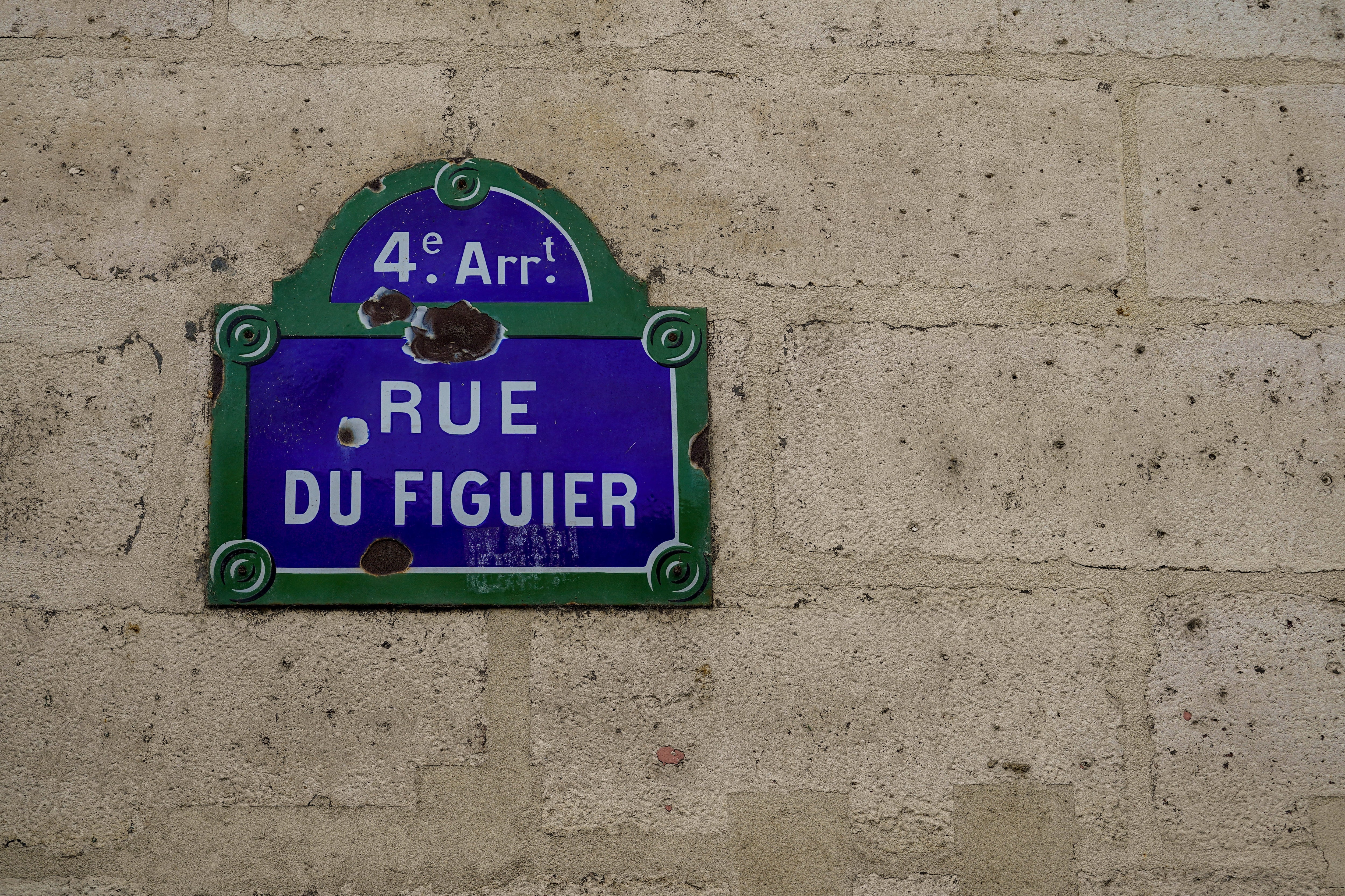Fig Road sign in Provence