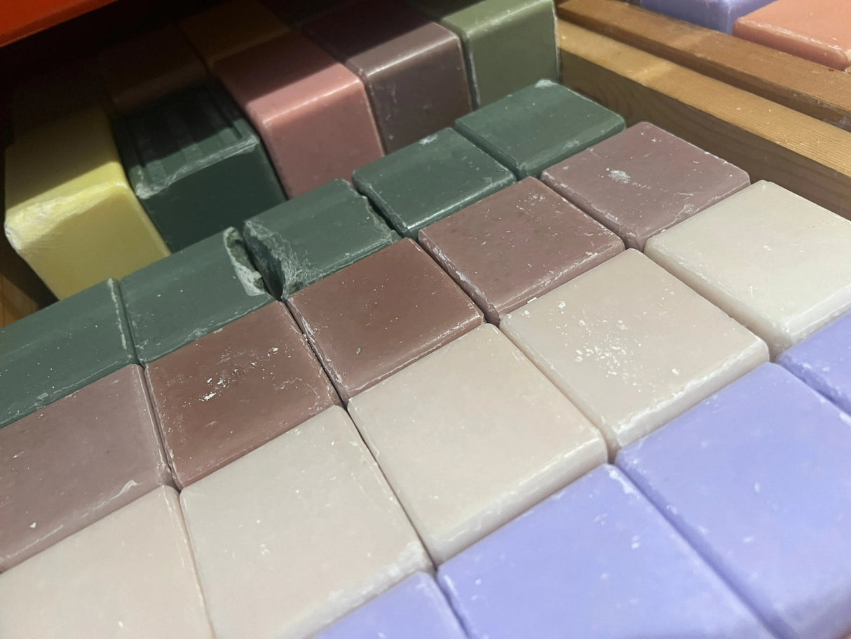 BLEU JAUNE 5 for £20 - Damaged Bath & Shower Bars French Soaps UK