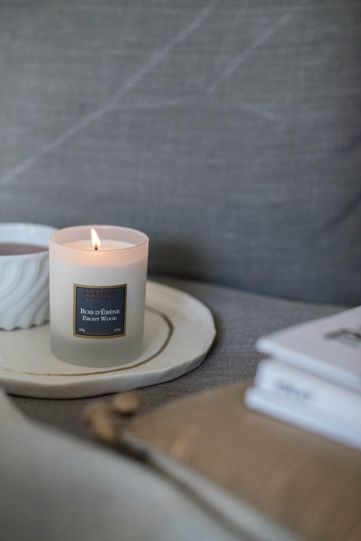 Ebony Wood - Candle - 180g