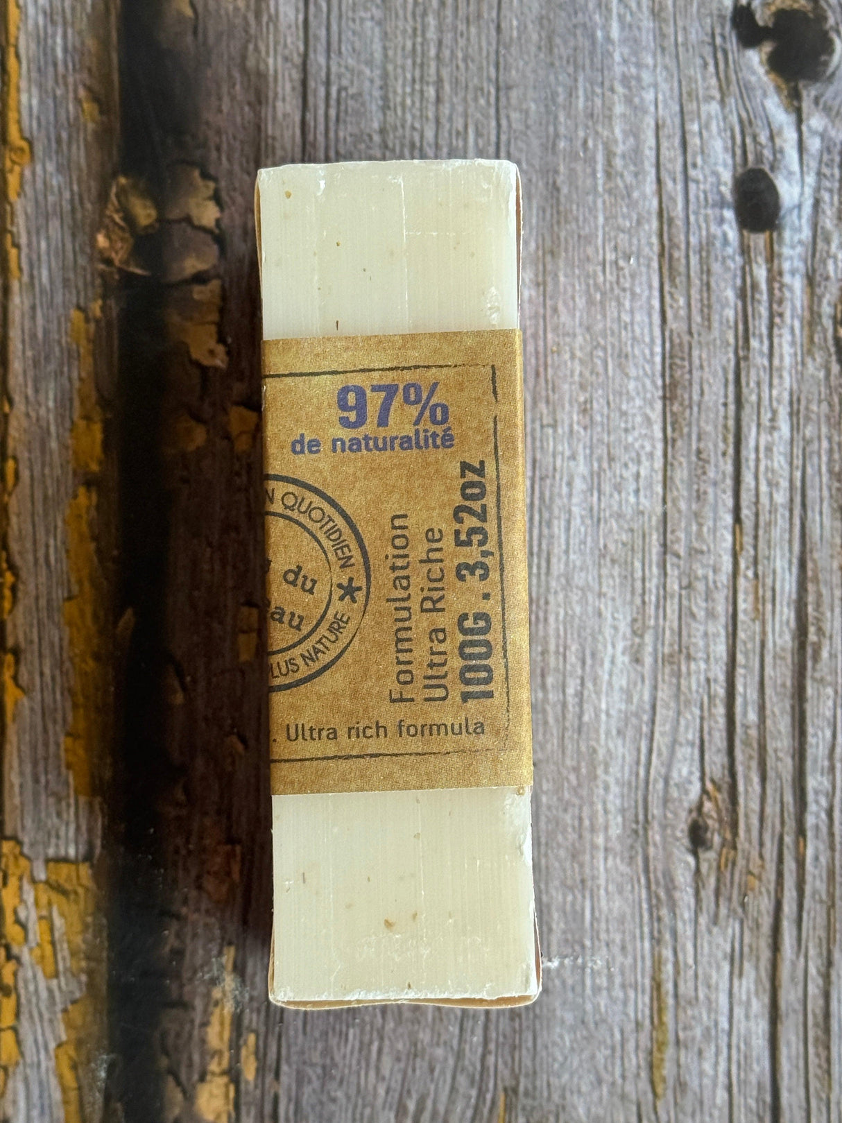 Oat Kernel Botanical Soap (Honey Scent) - 100g