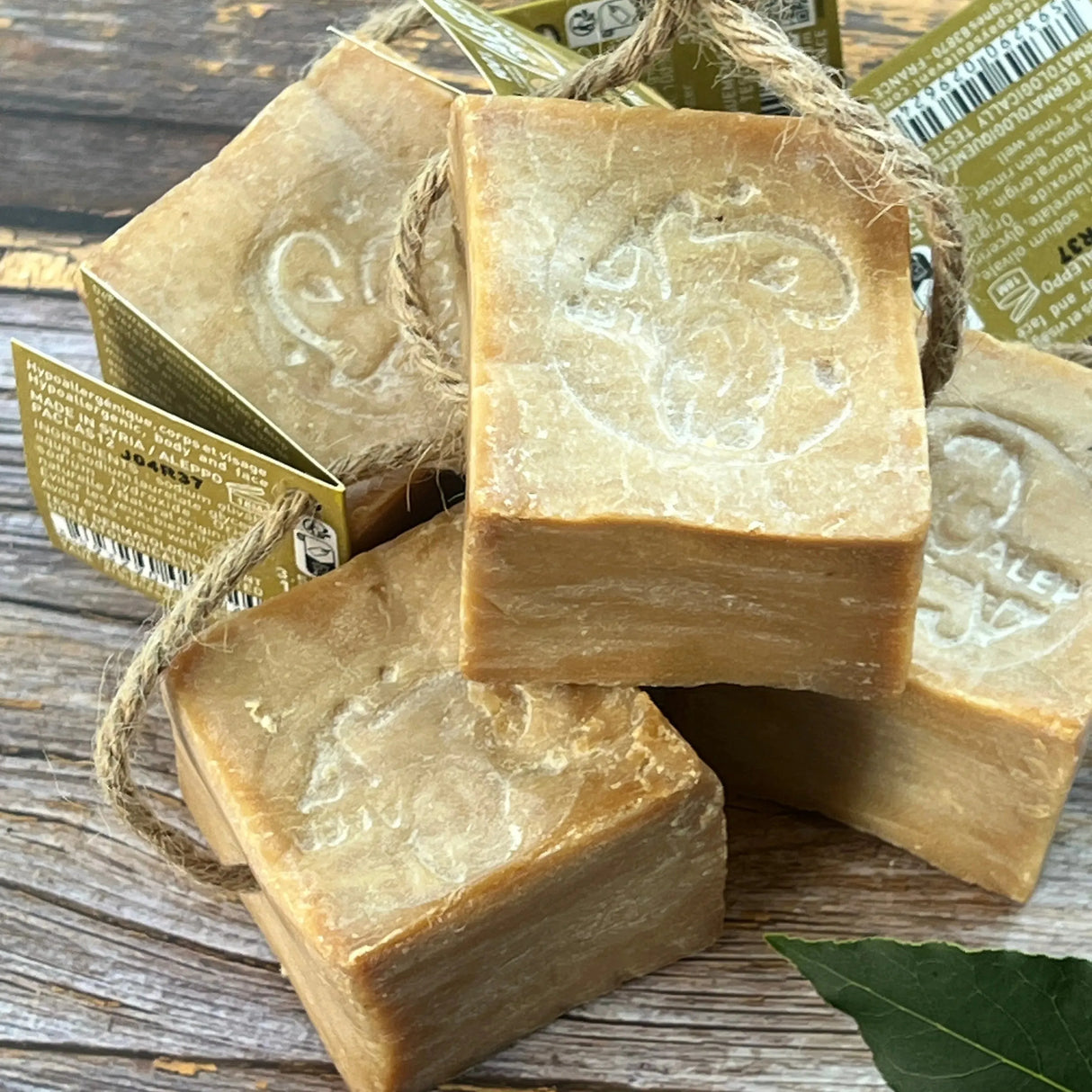 TADÉ PAYS DU LEVANT Aleppo 100g Cube 4 Pack| for all skin types | 4 x 100g French Soaps UK