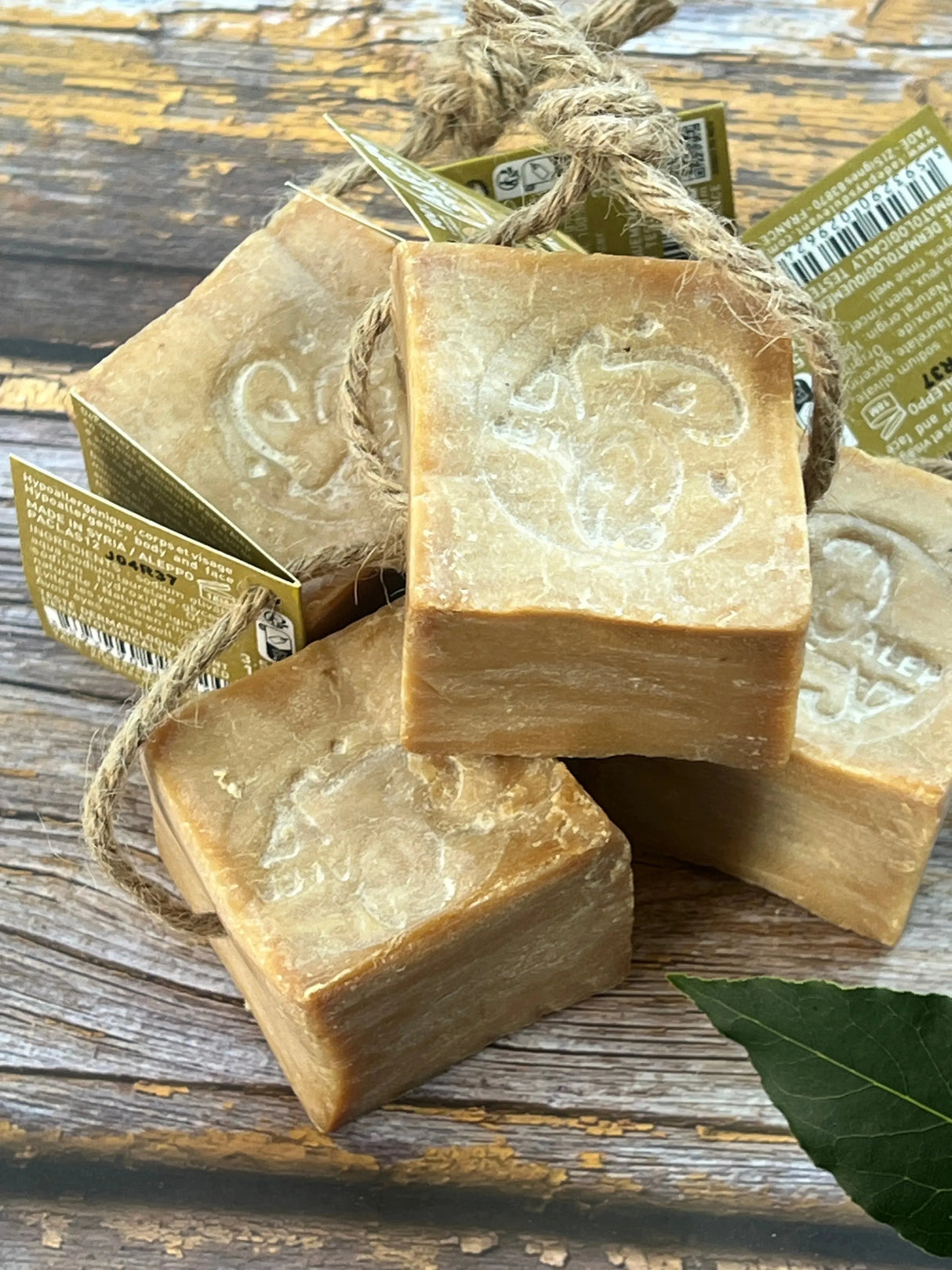 TADÉ PAYS DU LEVANT Aleppo 100g Cube 4 Pack| for all skin types | 4 x 100g French Soaps UK