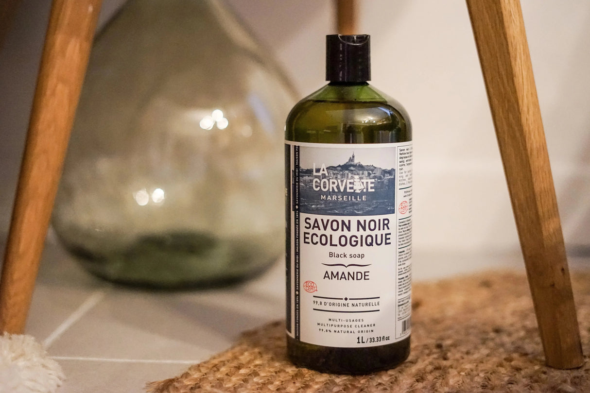 LA CORVETTE Black Liquid Soap, Lavender & Linseed Oil | 1L French Soaps UK