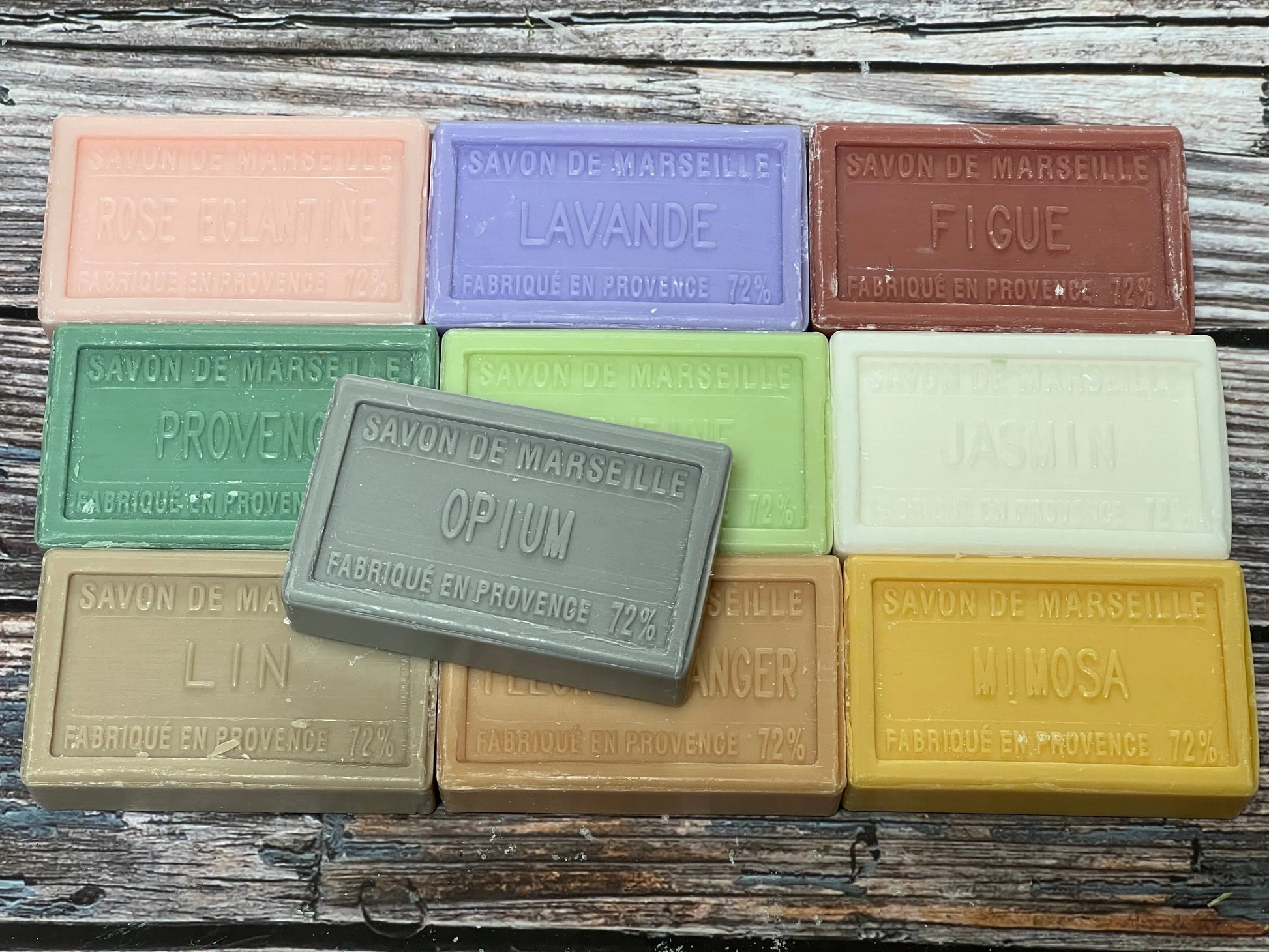 BLEU JAUNE Bumper Box of 10 Shea Butter Marseille Soaps (Worth £34.00) French Soaps UK
