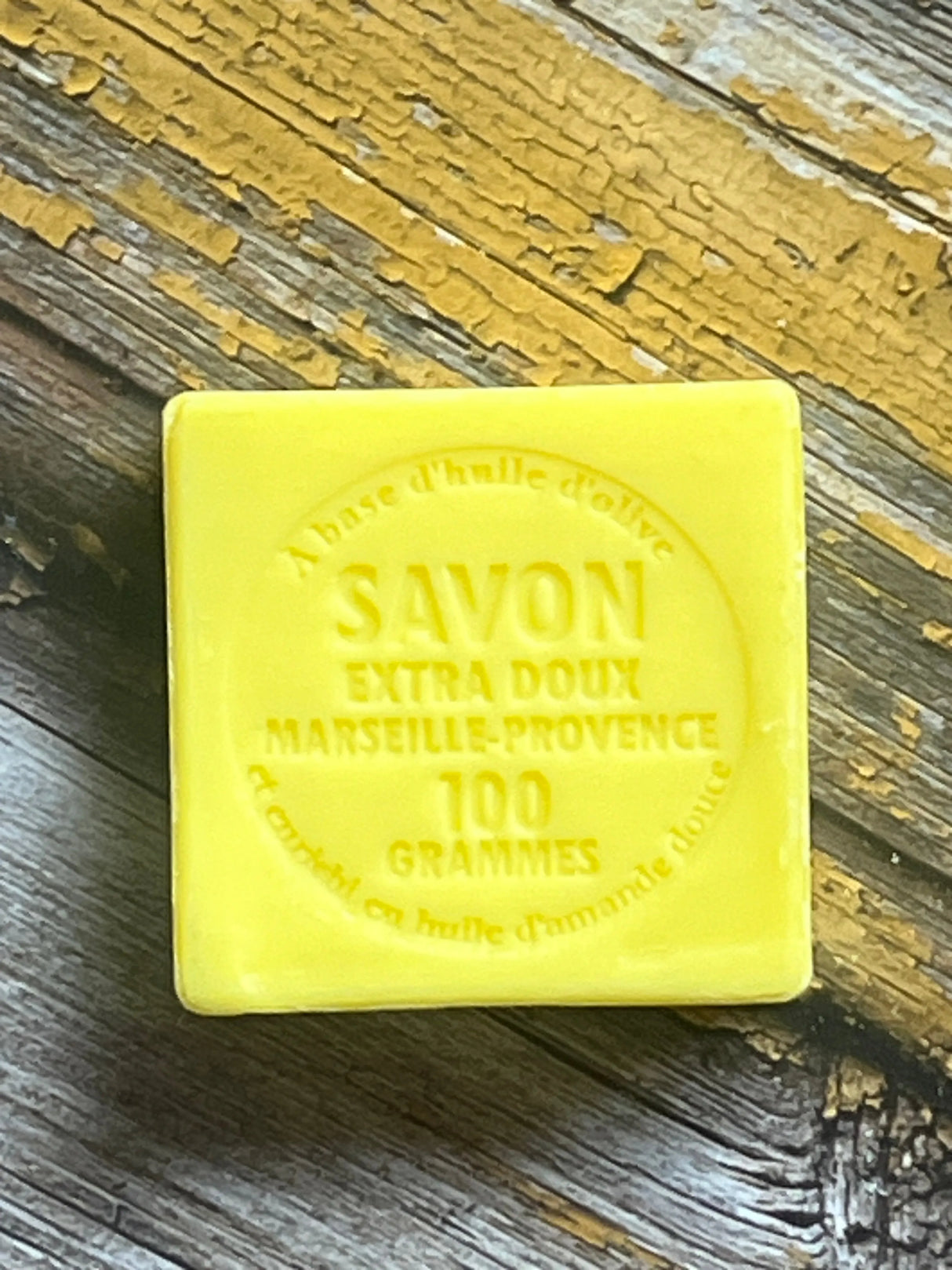 LE CHATELARD 1802 Citron Marseille Soap, 72% Coconut, Olive and Almond Oil, 100g | PALM FREE French Soaps UK