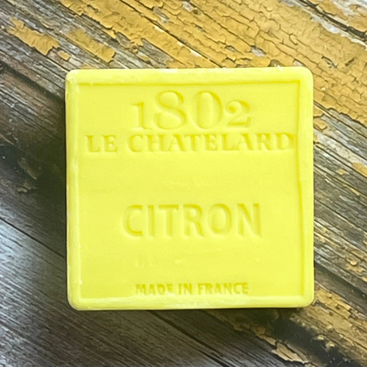 LE CHATELARD 1802 Citron Marseille Soap, 72% Coconut, Olive and Almond Oil, 100g | PALM FREE French Soaps UK