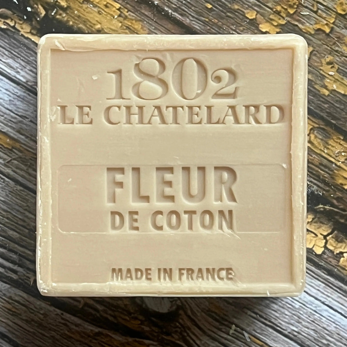 LE CHATELARD 1802 Cotton Flower Marseille Soap, 72% Coconut, Olive and Almond Oil, 100g | PALM FREE French Soaps UK