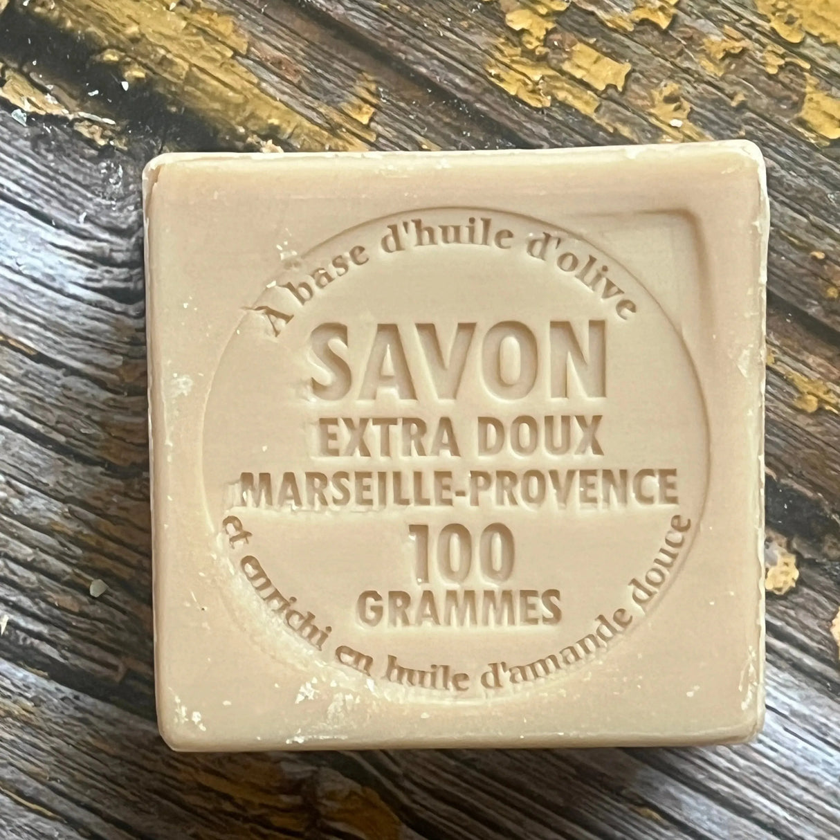LE CHATELARD 1802 Cotton Flower Marseille Soap, 72% Coconut, Olive and Almond Oil, 100g | PALM FREE French Soaps UK