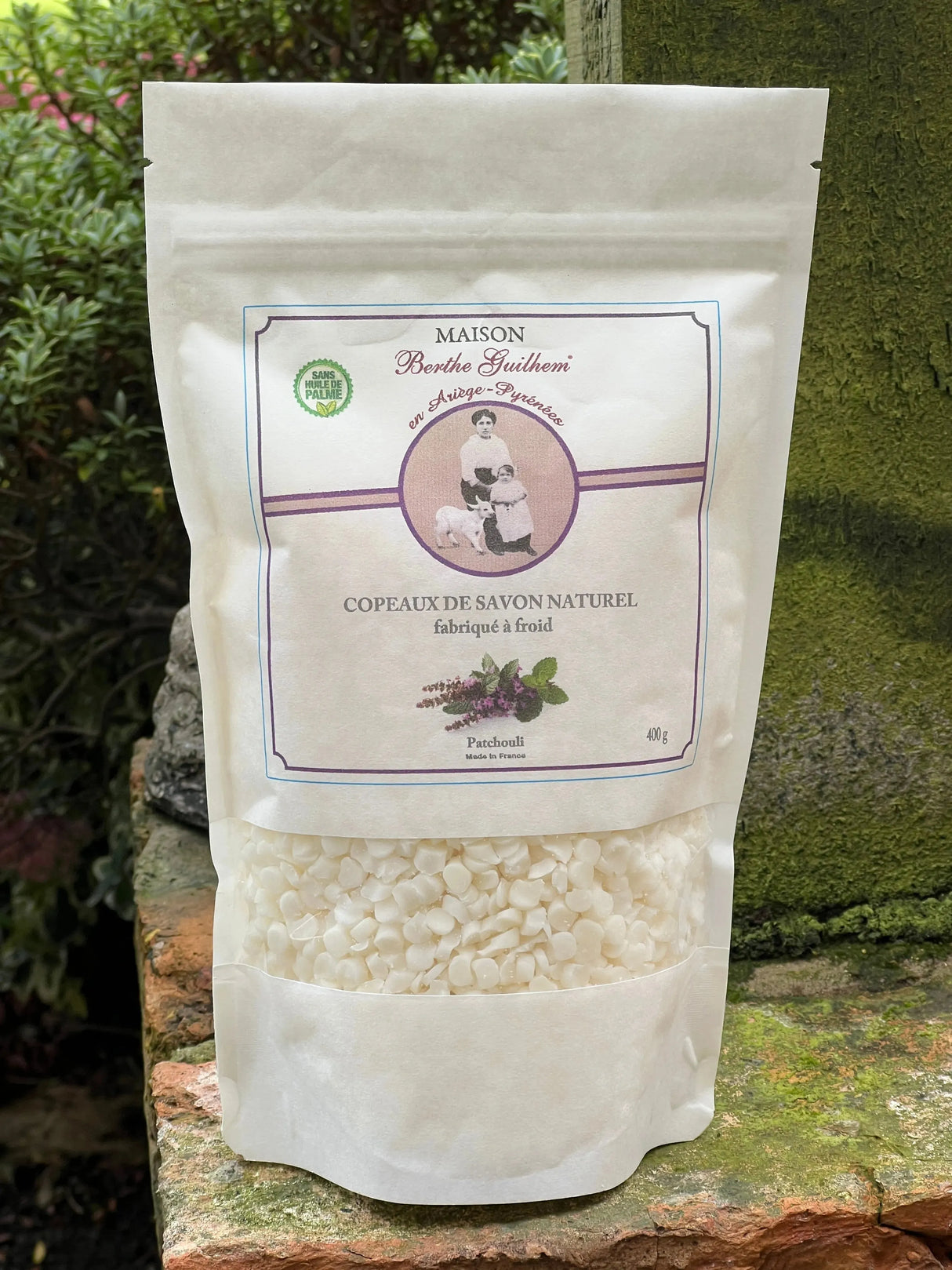 MAISON BERTHE GUILHEM Pyrenean Soap Flakes for Laundry | Patchouli Essential Oil | 400g French Soaps UK