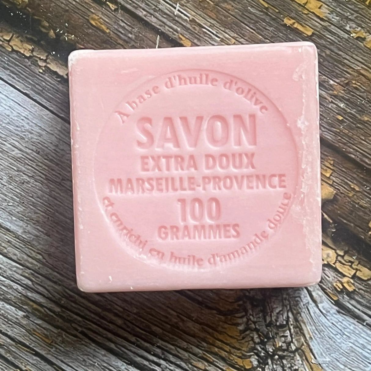 LE CHATELARD 1802 Rose Marseille Soap, 72% Coconut, Olive and Almond Oil, 100g | PALM FREE French Soaps UK