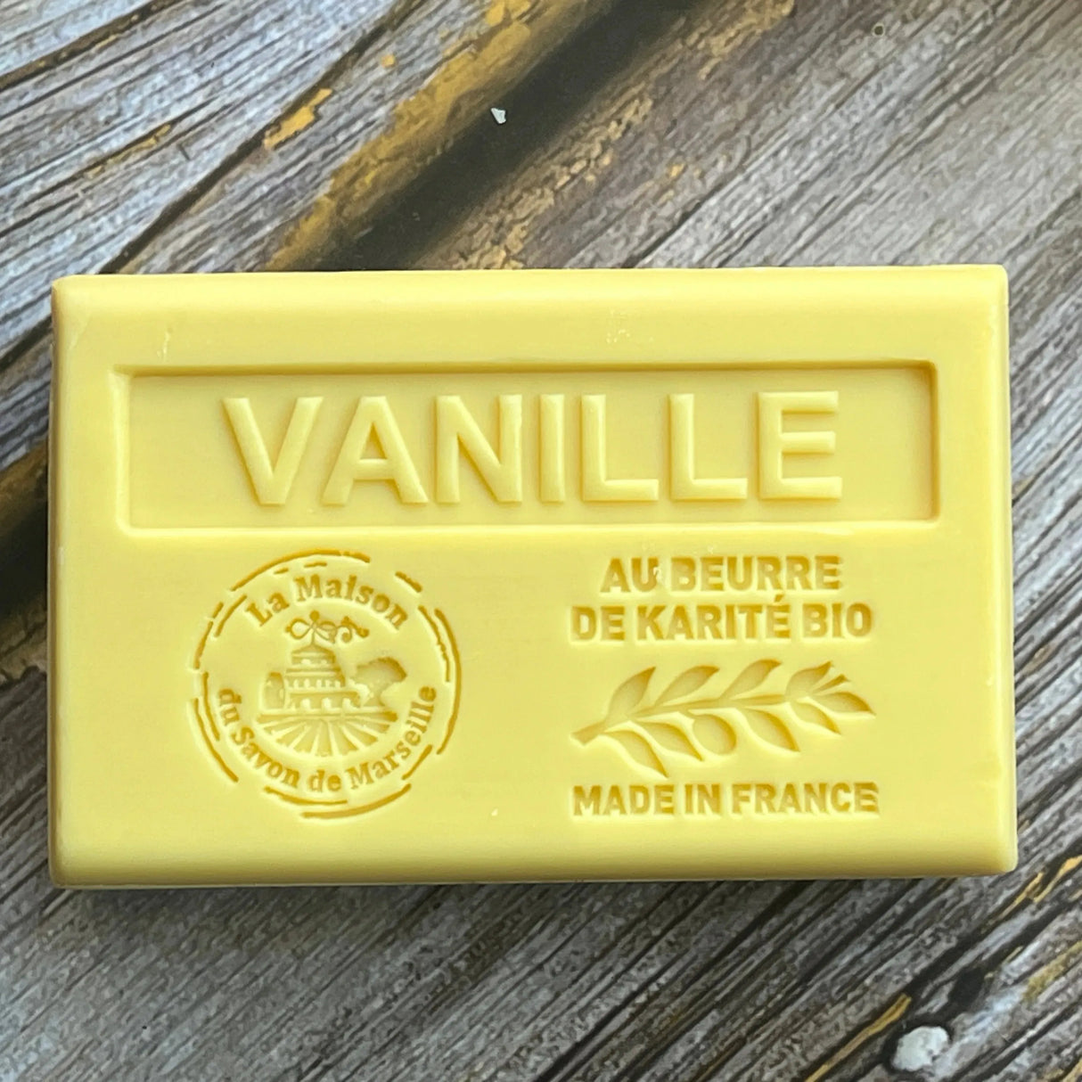 LA MAISON DU SAVON DE MARSEILLE Vanilla French Soap with Organic Shea Butter, 125g French Soaps UK