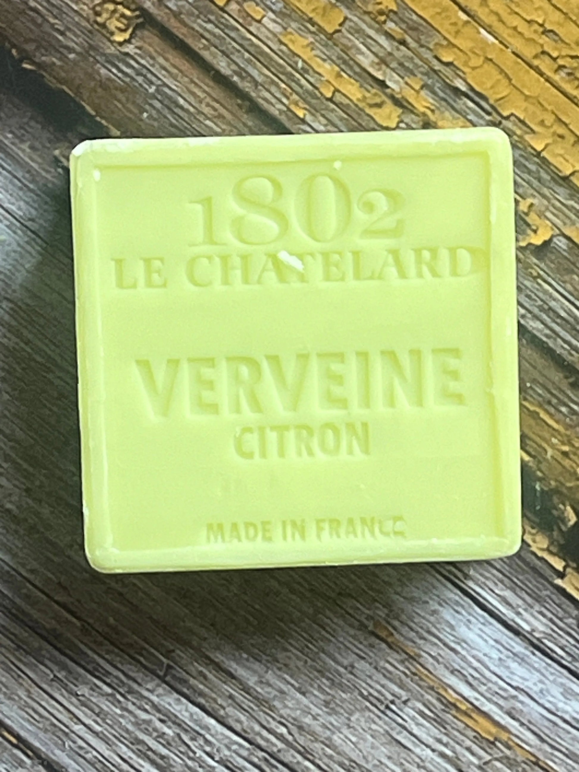 LE CHATELARD 1802 Verbena & Lemon Marseille Soap, 72%  Coconut, Olive and Almond Oil, 100g |  PALM FREE French Soaps UK