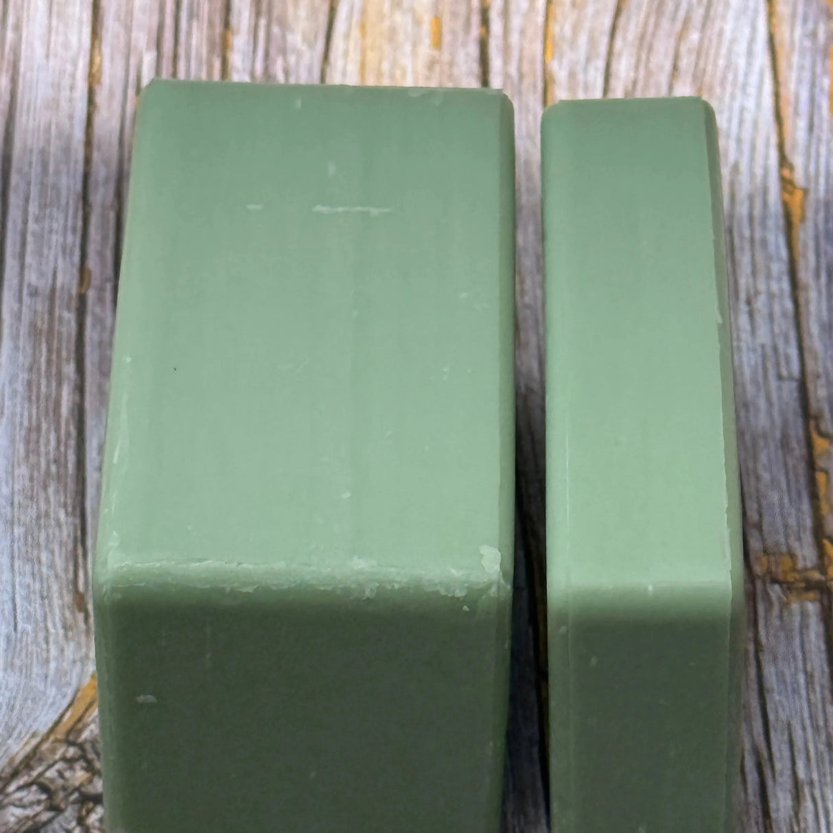 BLEU JAUNE Vetiver, Marseille Bath & Shower Bar | 250g French Soaps UK