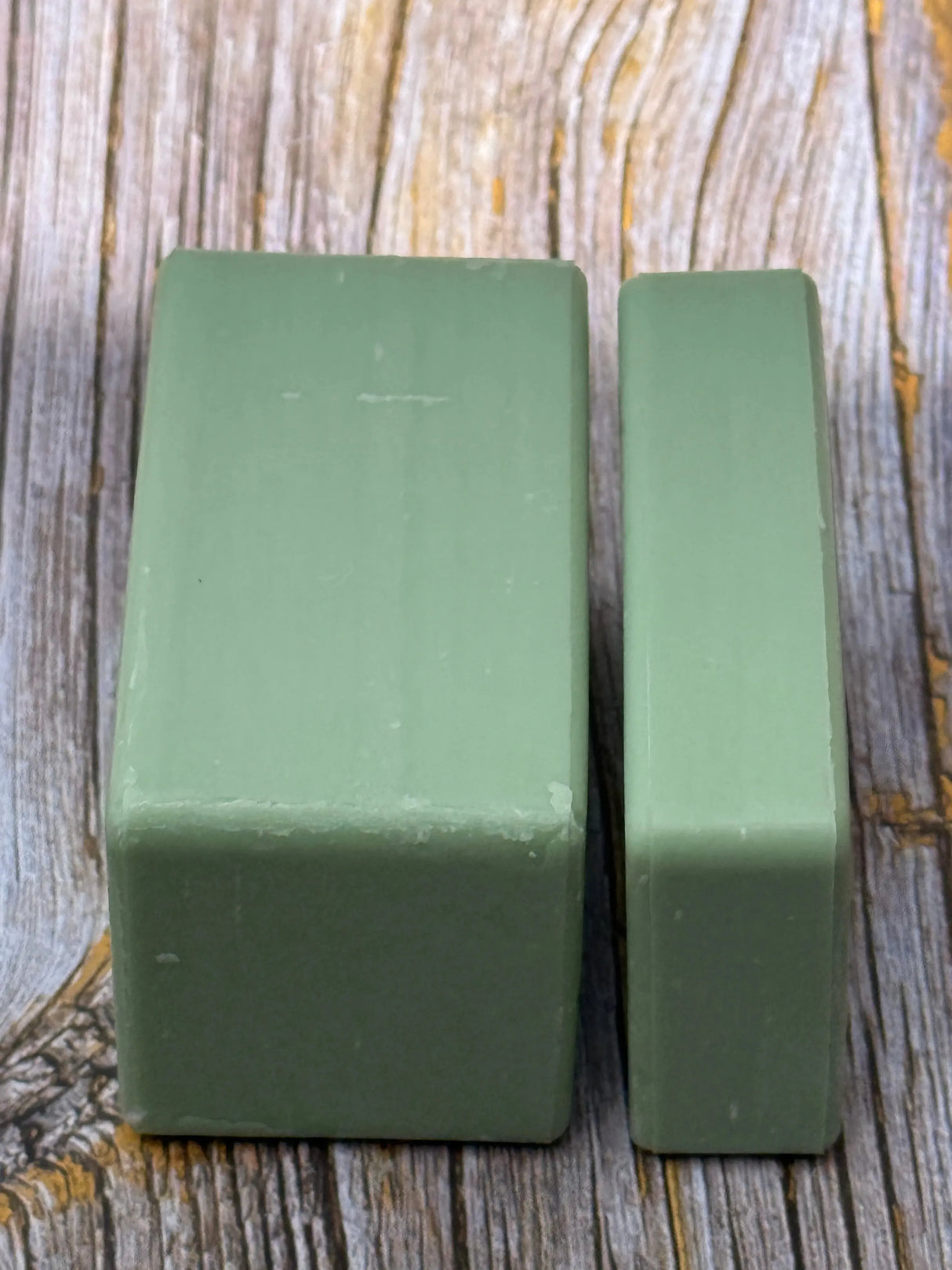 BLEU JAUNE Vetiver, Marseille Bath & Shower Bar | 250g French Soaps UK