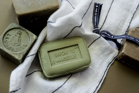 synthetic and sulphate free soap bar