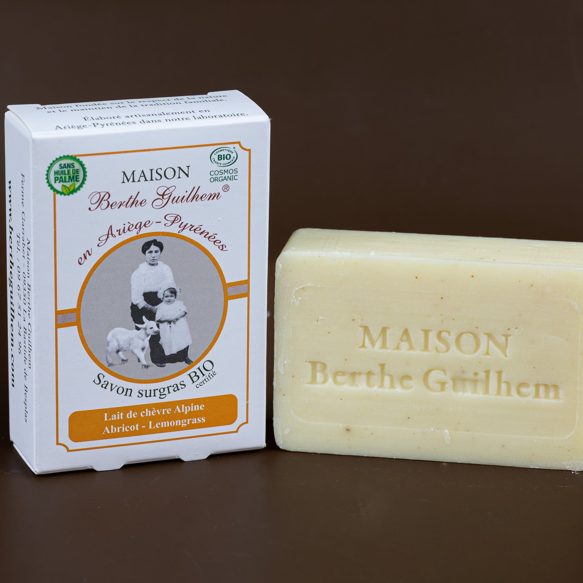 Lemongrass & Apricot Oils  | Organic Alpine Goat's Milk | 100g