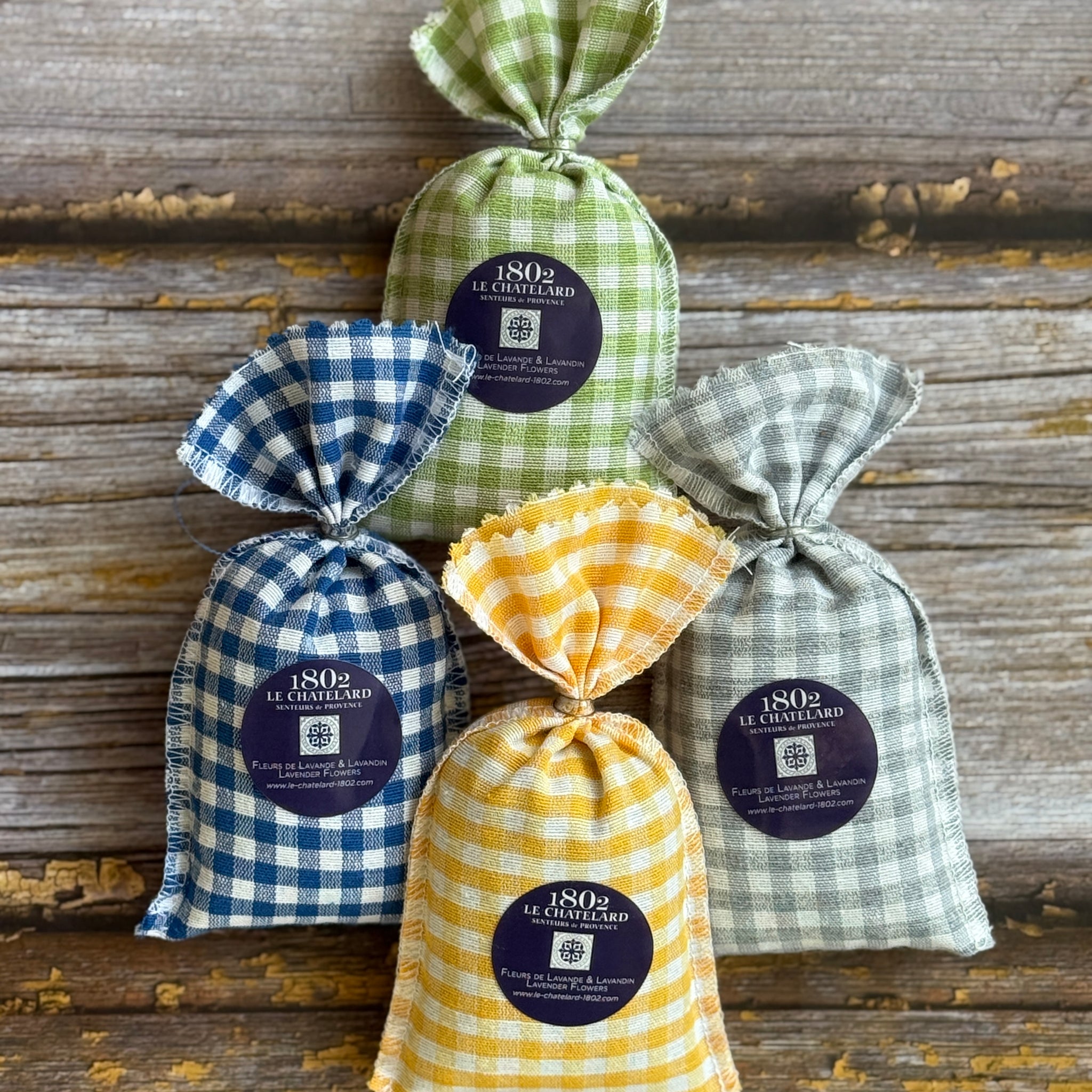 Gingham Lavender Sachets with Provence Lavender & Lavendin Flowers. 4 x 20g Sachets
