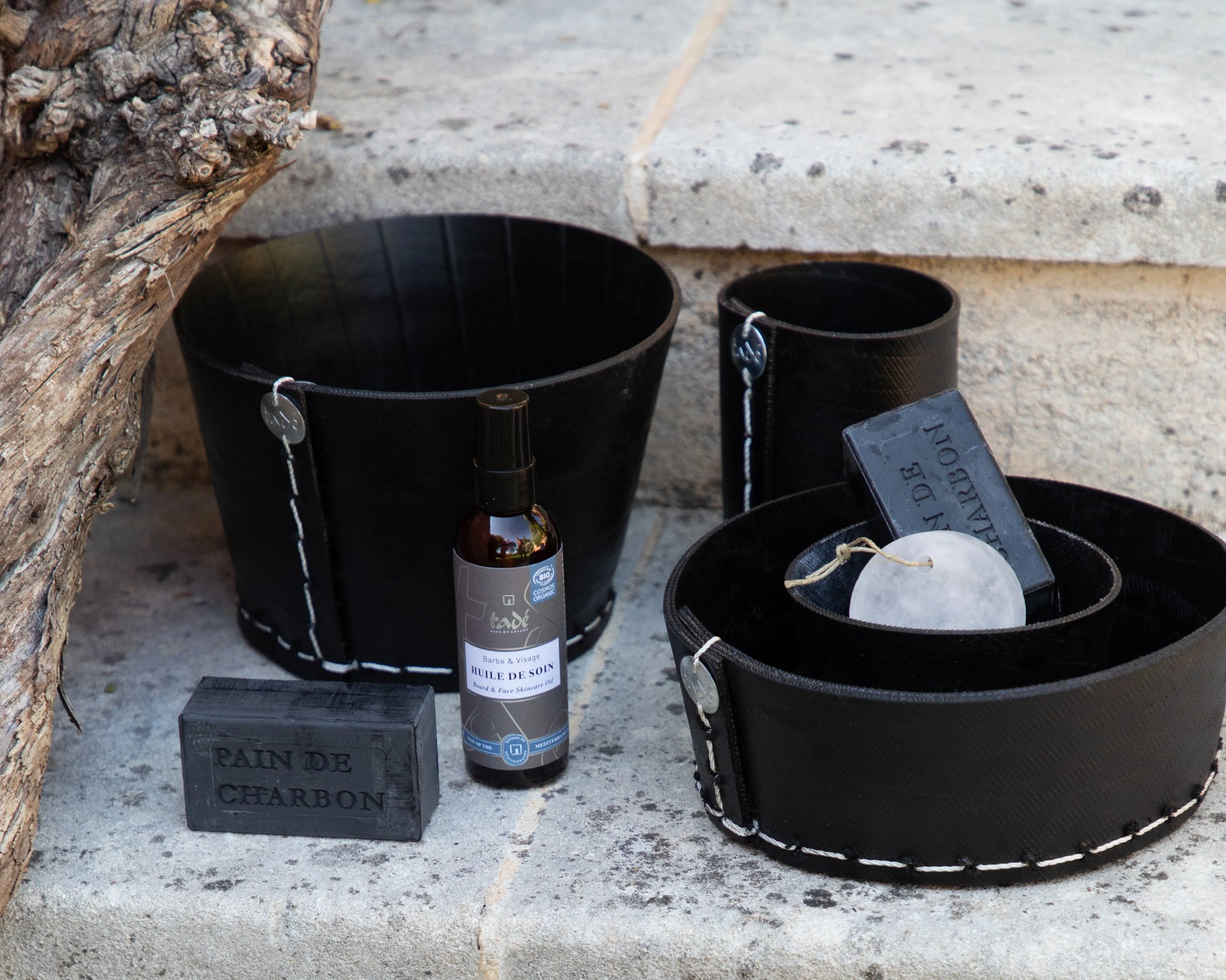 Recycled Tyre Soap Dish-TADÉ PAYS DU LEVANT-FrenchSoaps