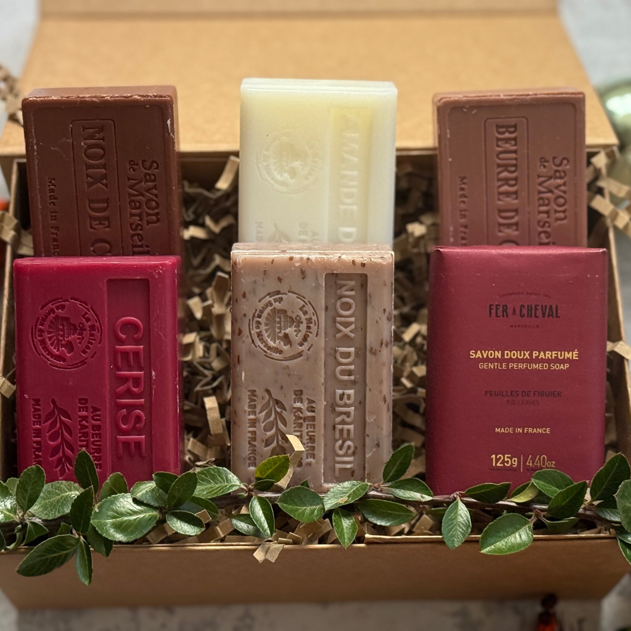 Fruit 'n' Nut Gift Box