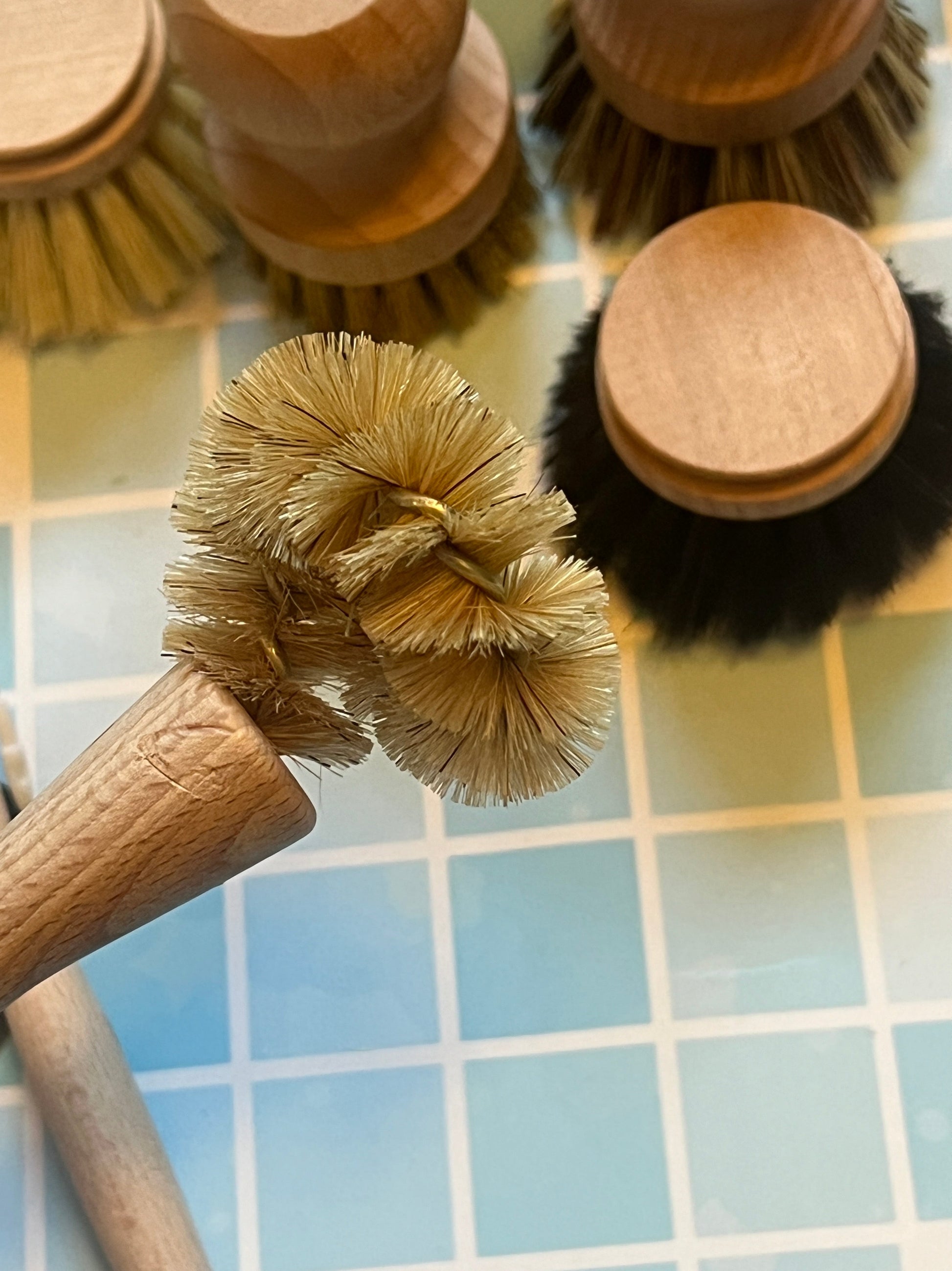 EDDINGTONS SINK & BATH PLUGHOLE BRUSH NATURAL HOME CLEANING