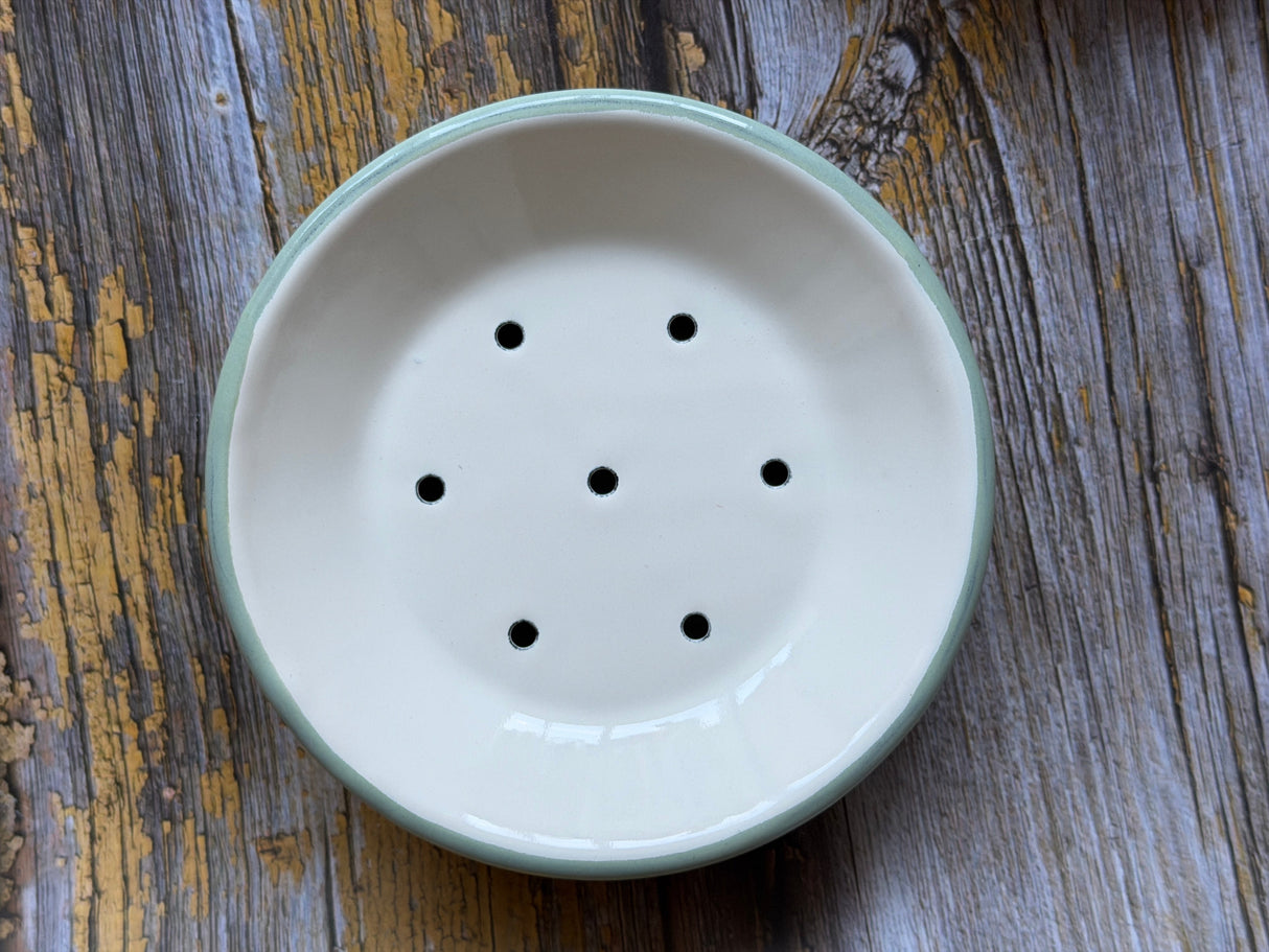 Sage & White 2 Part Round Enamel Soap Dish