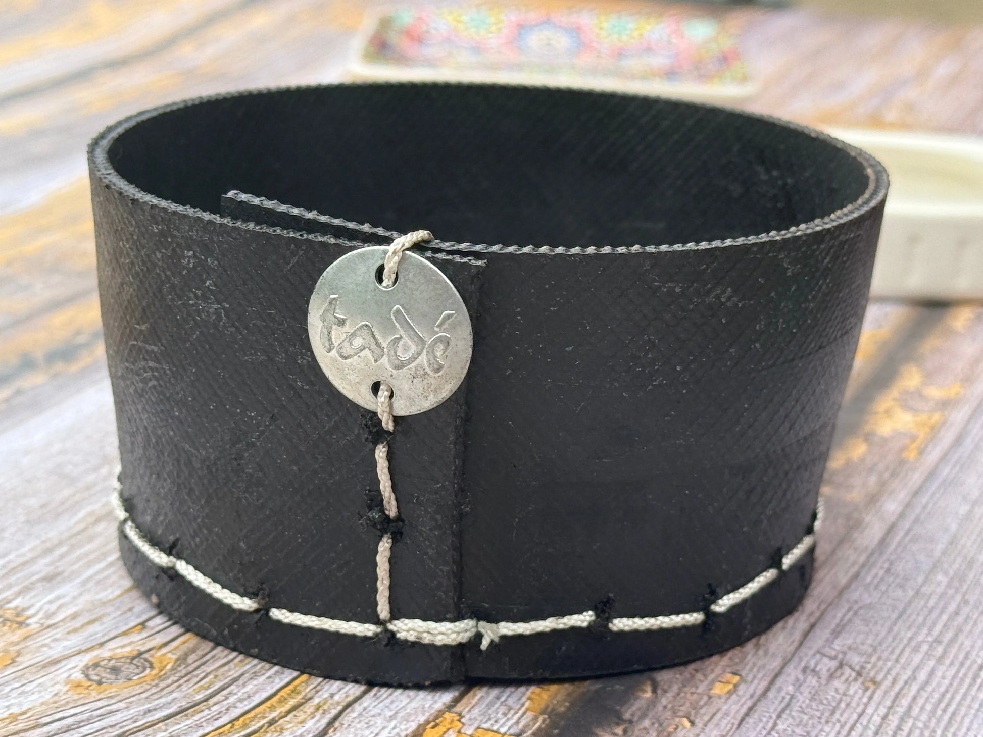 Recycled Tyre Soap Dish-TADÉ PAYS DU LEVANT-FrenchSoaps