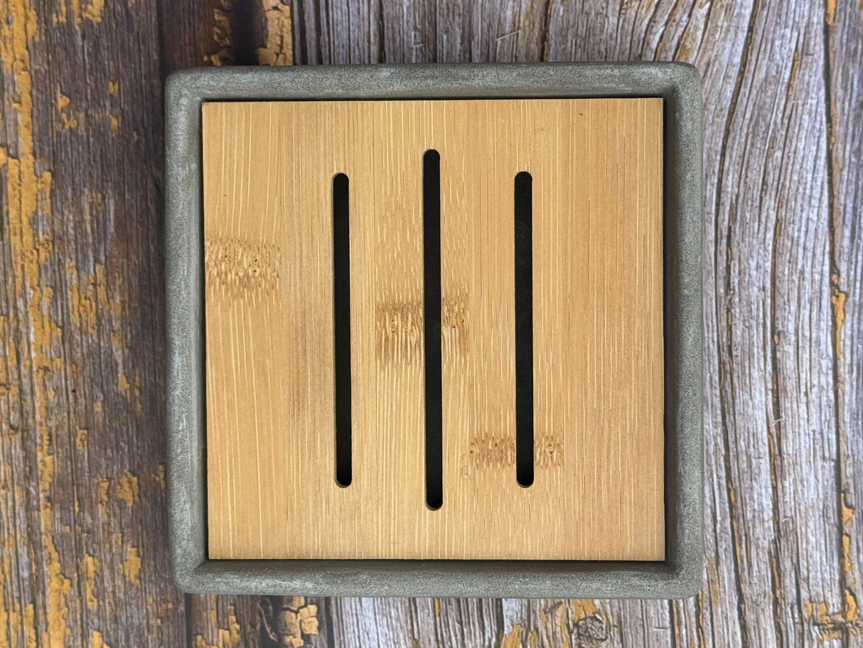 Square 2 part Cement Soap Dish with Bamboo-Bastide & Olivier-FrenchSoaps
