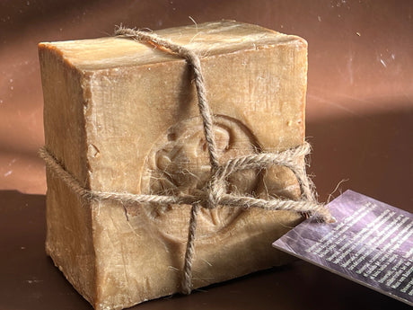 TADÉ PAYS DU LEVANT Aleppo Soap Cube | for all skin types | 350g French Soaps UK