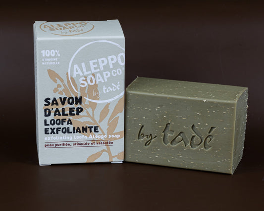 Natural Loofah Fibre Exfoliating Soap Bar + Box