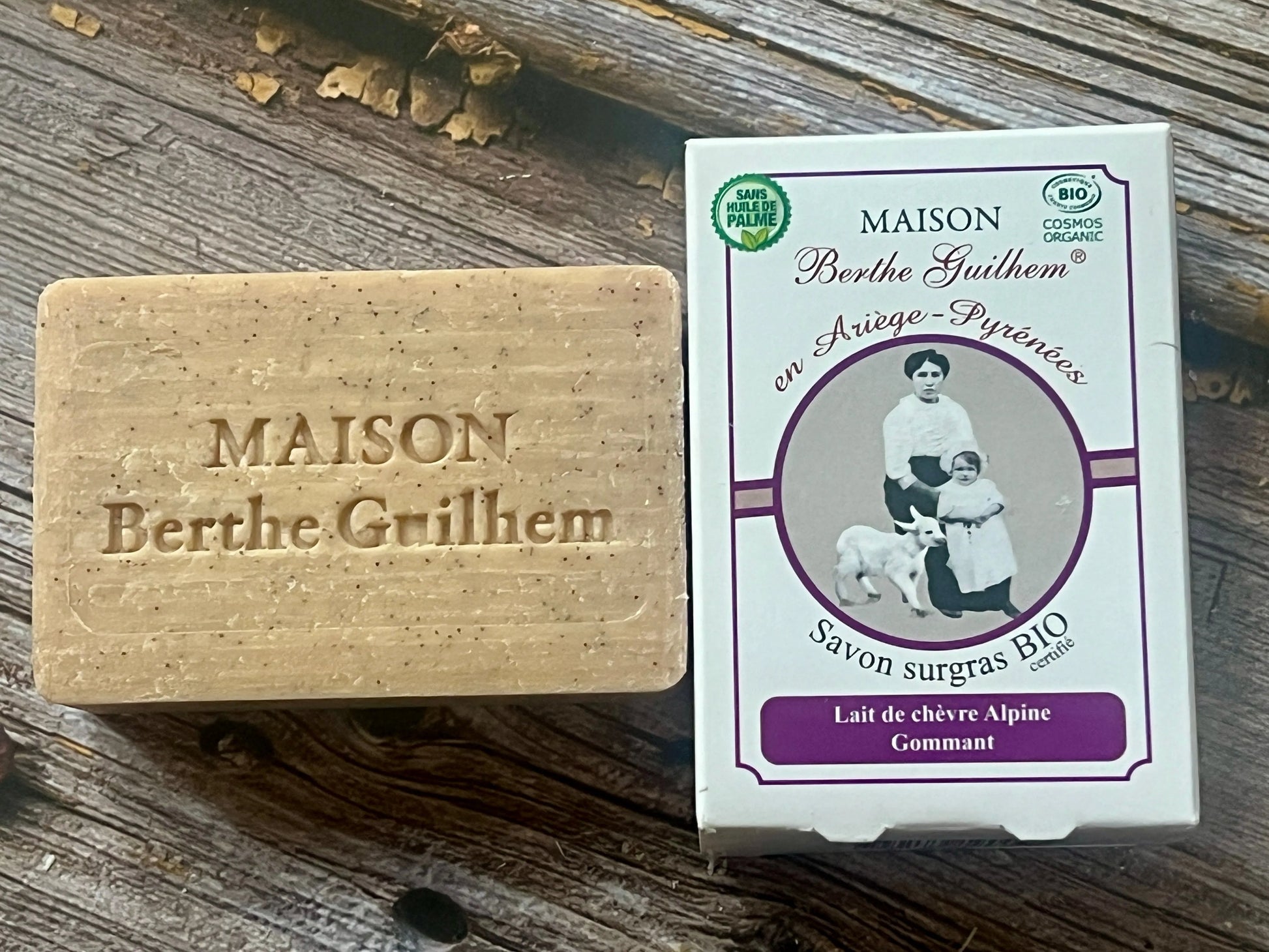 MAISON BERTHE GUILHEM Apricot Kernel (Exfoliating, Gommant) with Apricot & Palmarosa Oils  | Organic Alpine Goat's Milk | 100g French Soaps UK