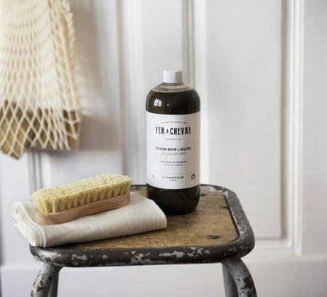 FER A CHEVAL Black Liquid Soap, Olive Oil & Lavender | 1L French Soaps UK