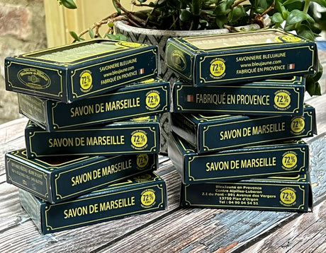 BLEU JAUNE Bumper Box of 10 Shea Butter Marseille Soaps (Worth £34.00) French Soaps UK
