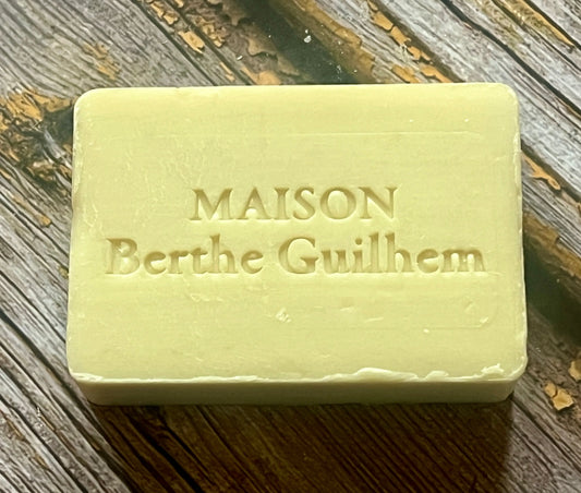 MAISON BERTHE GUILHEM Ceylon Cinnamon Oil & Shea Butter  | Organic Alpine Goat's Milk | 100g French Soaps UK