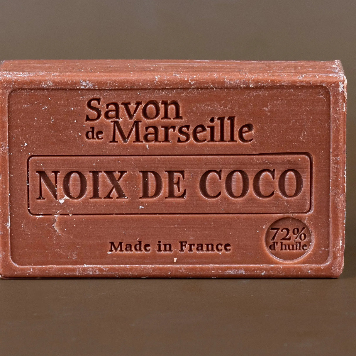 LE CHATELARD 1802 Coconut Savon de Provence, enriched with Sweet Almond Oil | 100g French Soaps UK