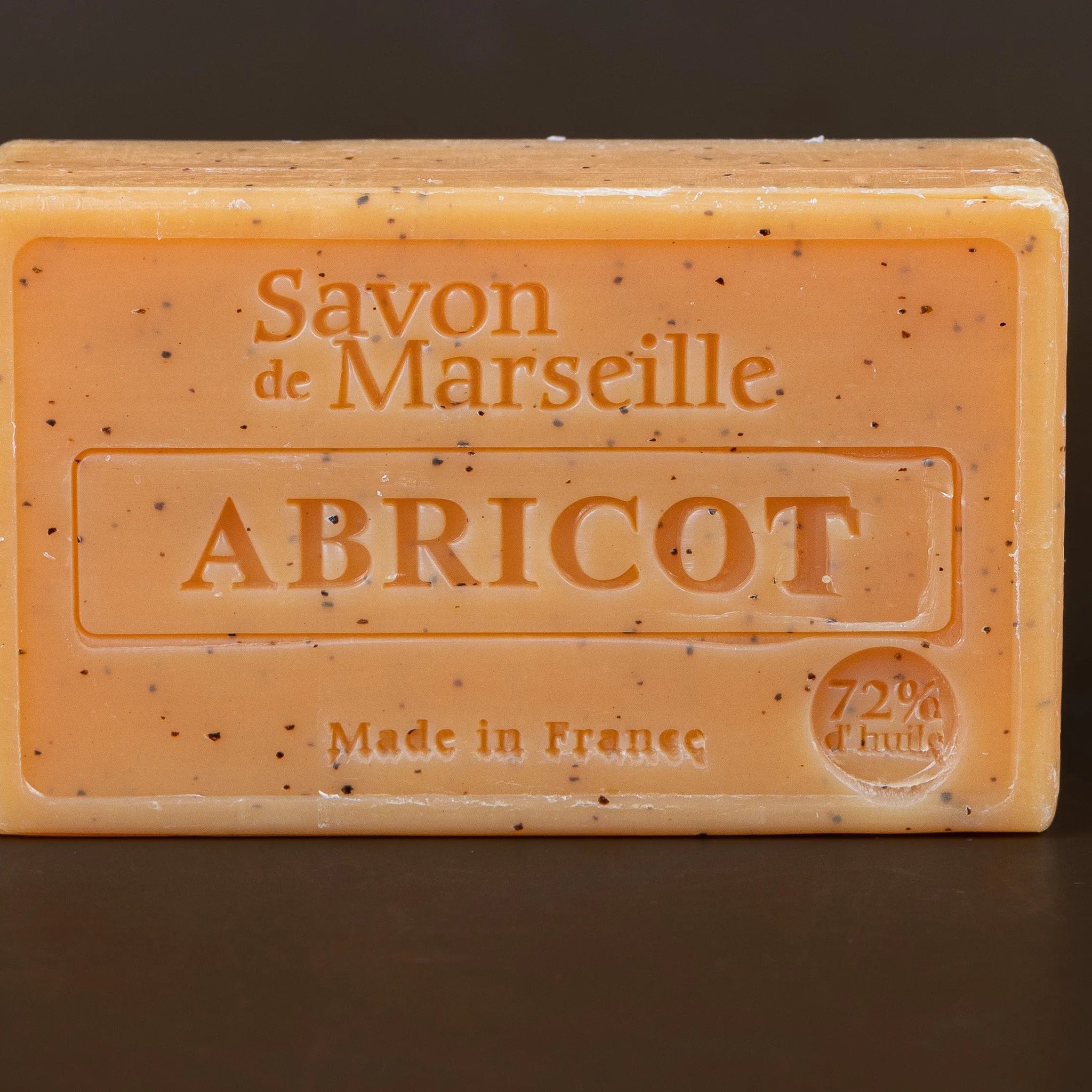 LE CHATELARD 1802 Exfoliating Apricot Savon de Provence, enriched with Sweet Almond Oil | 100g French Soaps UK