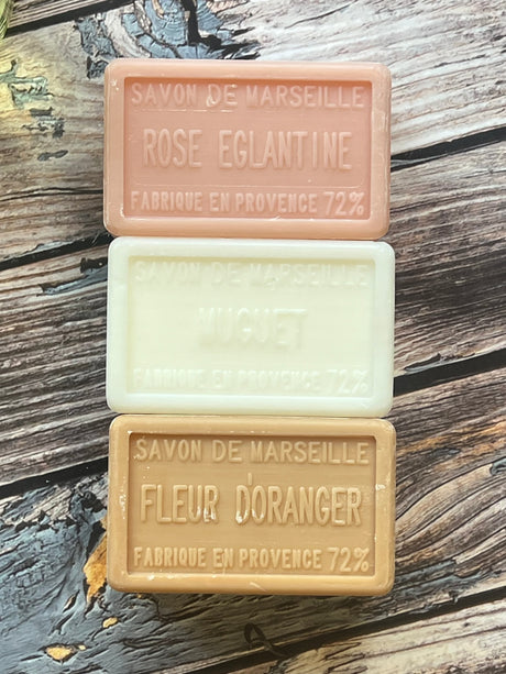 BLEU JAUNE Flowers and Blossoms Trio (worth £18.60) French Soaps UK