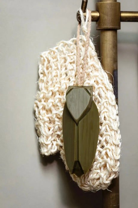 FER A CHEVAL La Cigala Pure Olive Marseille Soap on a Rope | 95g | Fer a Cheval x Monochromic French Soaps UK