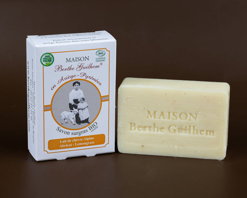 Lemongrass & Apricot Oils  | Organic Alpine Goat's Milk | 100g