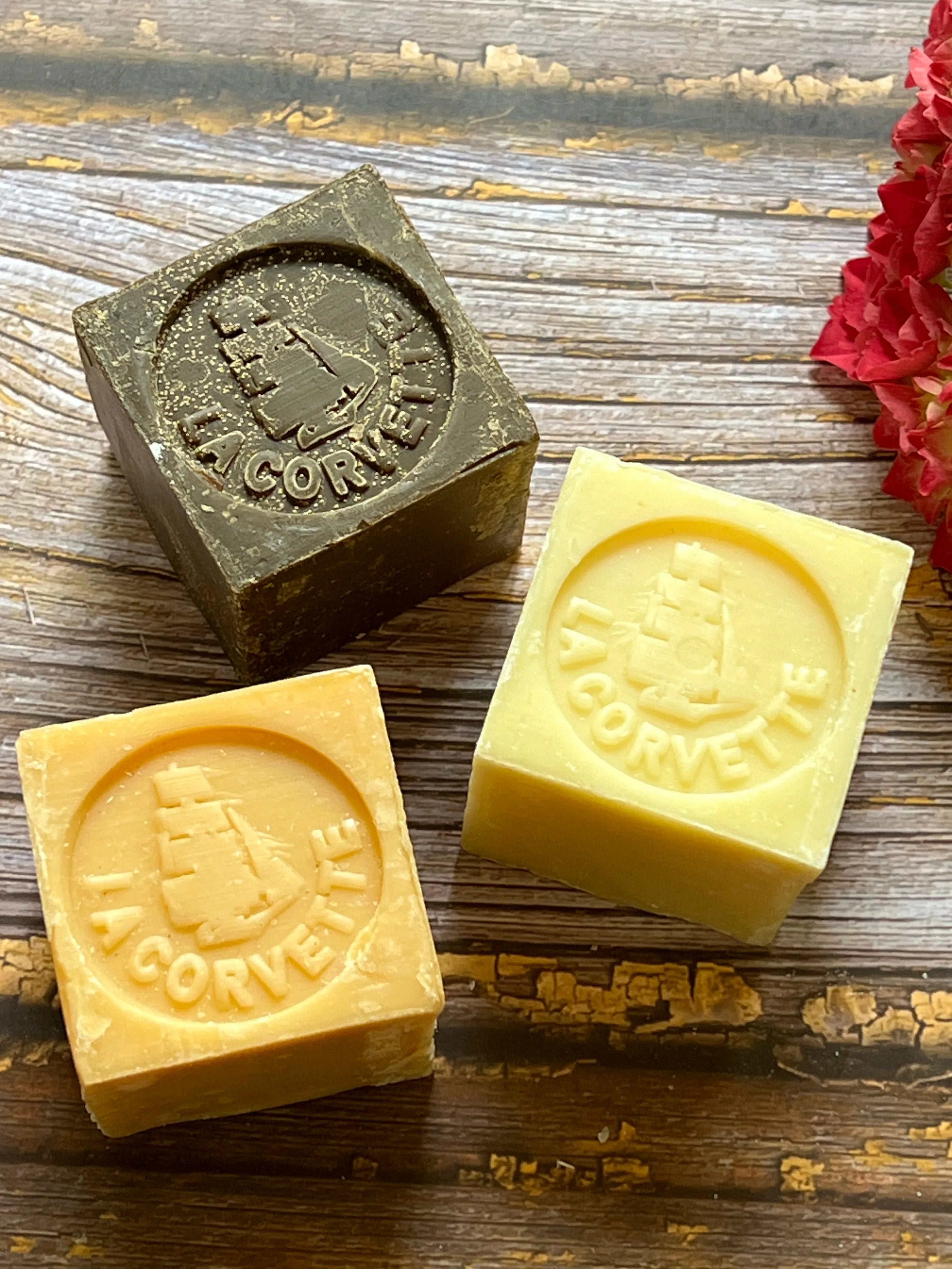 LA CORVETTE Les Cubes de Provence, 3 x 100g Gift Set French Soaps UK