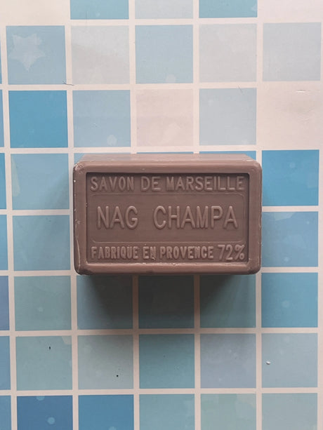BLEU JAUNE Nag Champa (Sweet Sandalwood), Marseille Bath & Shower Bar | 250g French Soaps UK