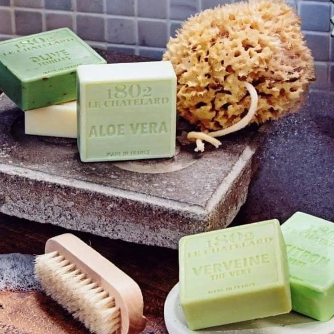 LE CHATELARD 1802 Olive Marseille Soap, 72% Coconut, Olive and Almond Oil, 100g |  PALM FREE French Soaps UK