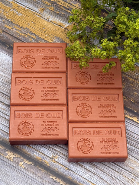 La Maison du Savon de Marseille Oud (Bois de Oud) French Soap with organic Shea Butter 125g x 6 French Soaps UK