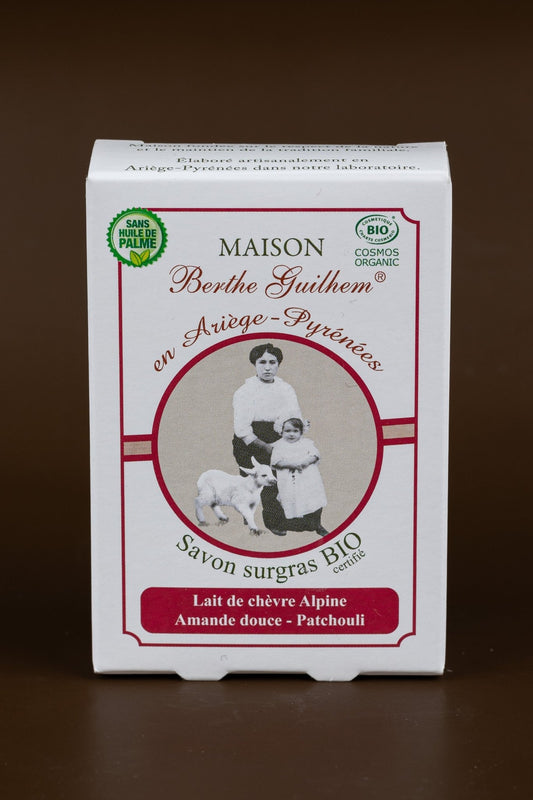 Patchouli Oil & Sweet Almond Oil  | Organic Alpine Goat's Milk | 100g