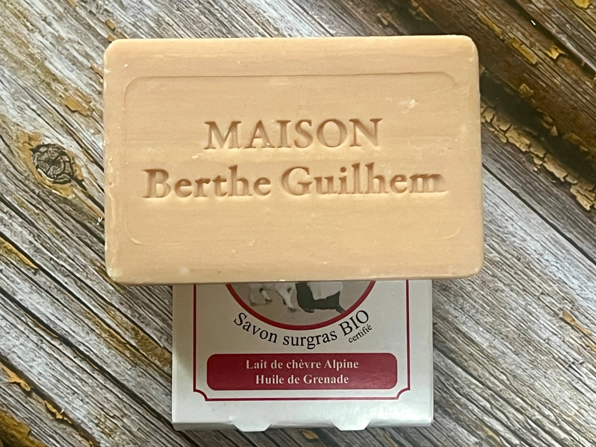 MAISON BERTHE GUILHEM Patchouli Oil & Sweet Almond Oil  | Organic Alpine Goat's Milk | 100g French Soaps UK