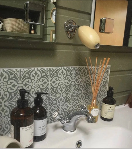 PROVENDI Provendi Almond Rotating Wall Soap | Chrome Wall Arm French Soaps UK