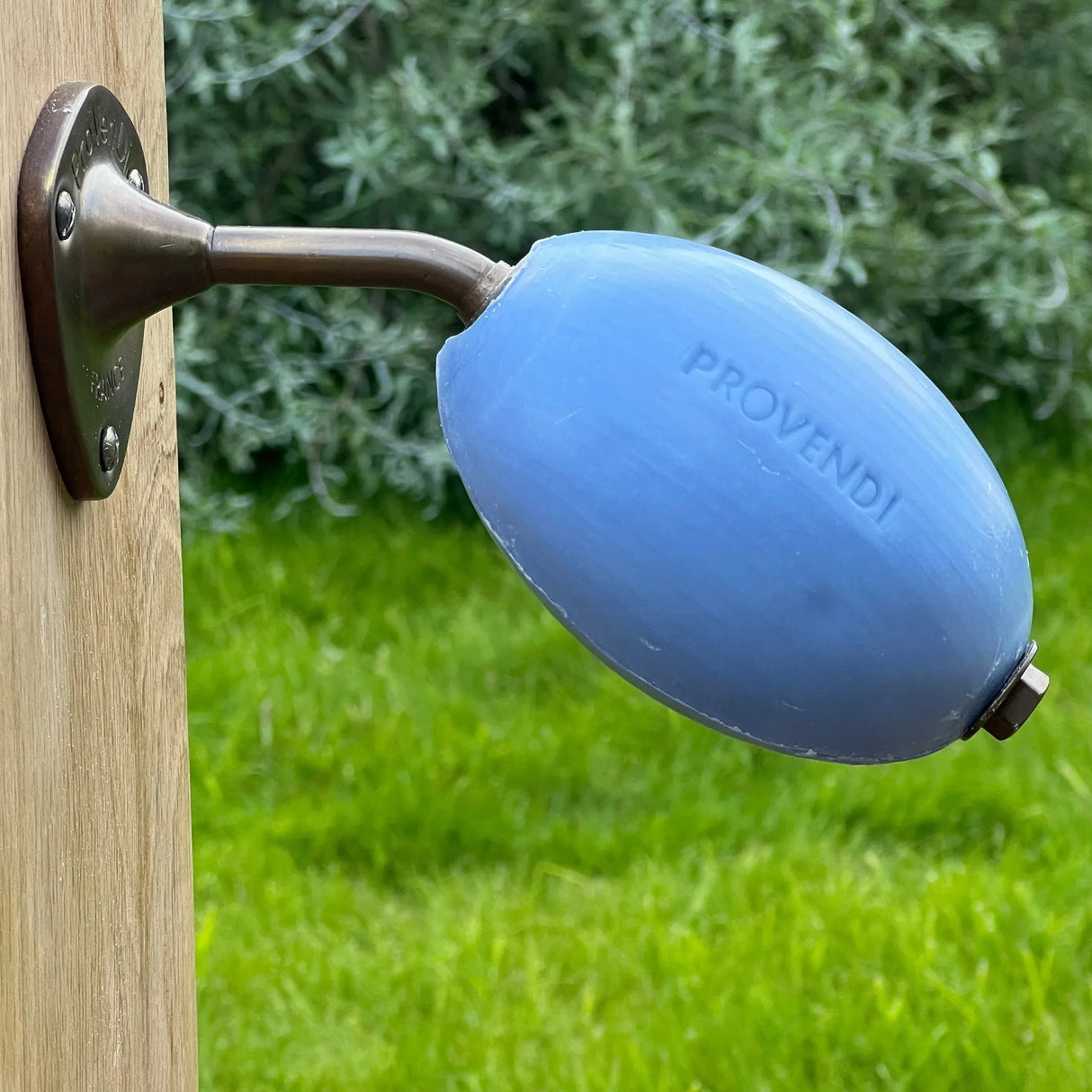 PROVENDI Provendi Lavender Rotating Wall Soap | Brass Wall Arm French Soaps UK