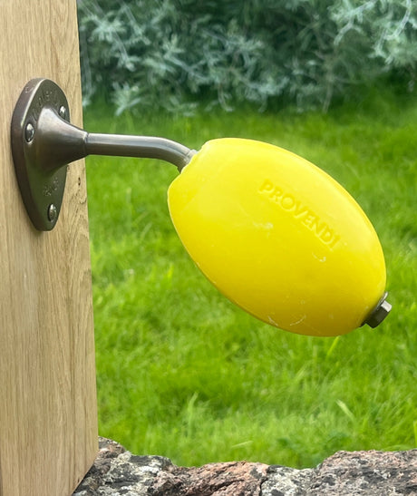 PROVENDI Provendi Lemon Rotating Wall Soap | Brass Wall Arm French Soaps UK