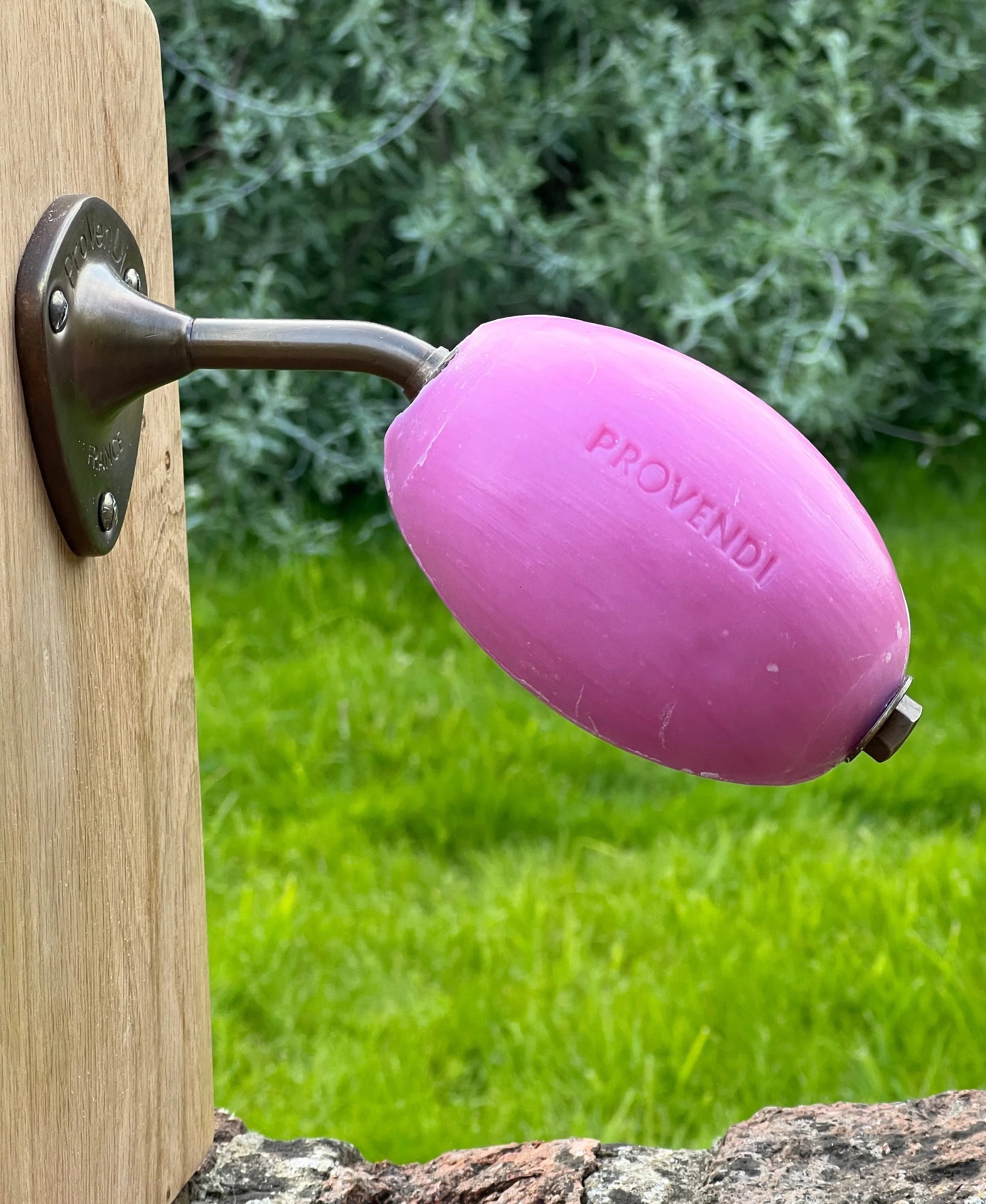 PROVENDI Provendi Rose Rotating Wall Soap | Brass Wall Arm French Soaps UK