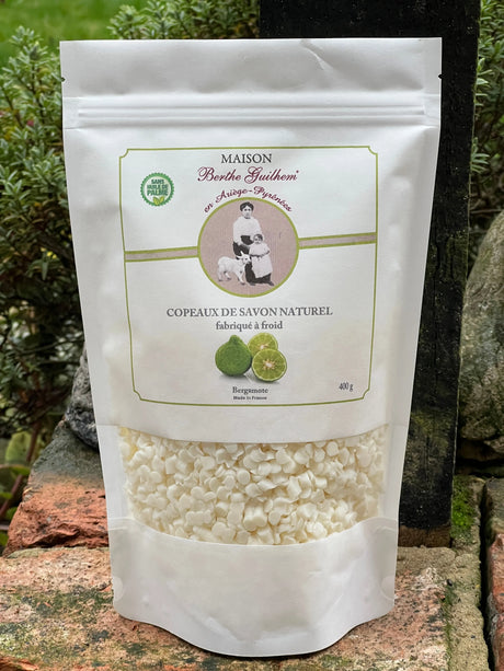 MAISON BERTHE GUILHEM Pyrenean Soap Flakes for Laundry | Bergamot Essential Oil | 400g French Soaps UK